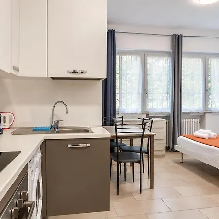 Bright For 2 With Ac, Near Milan Апартаменты *
