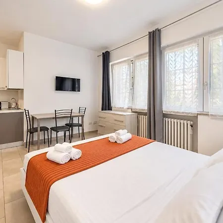 Bright For 2 With Ac, Near Milan Чезано-Босконе